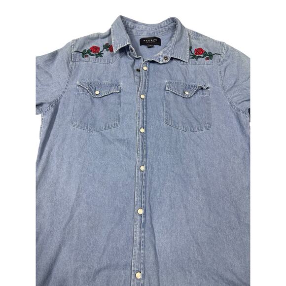PacSun Denim Western Shirt Medium Embroidered Roses - Picture 3 of 8